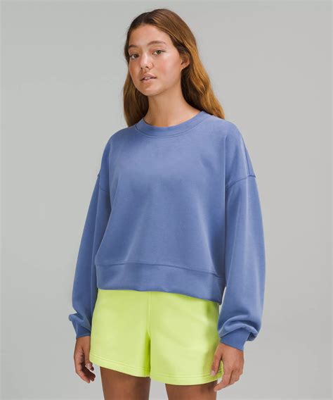 lululemon softstreme perfectly oversized cropped crew|More.